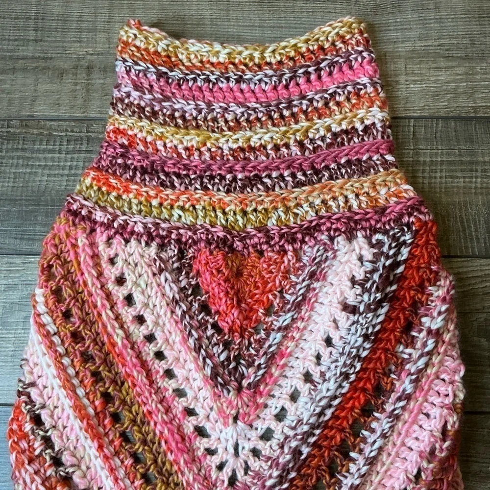 Handcrafted Crochet Cowl Neck Scarf With‎ Fringe New Handmade by Seller Knit
